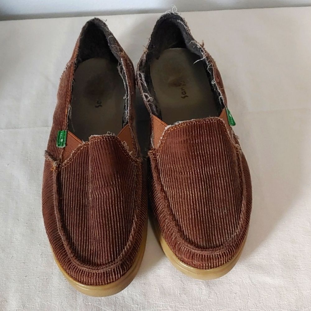Sanuk corduroy distressed look loafer brown size 10 shoes - Picture 1 of 7